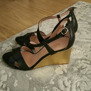 Lovely black sandals with wedge heel!